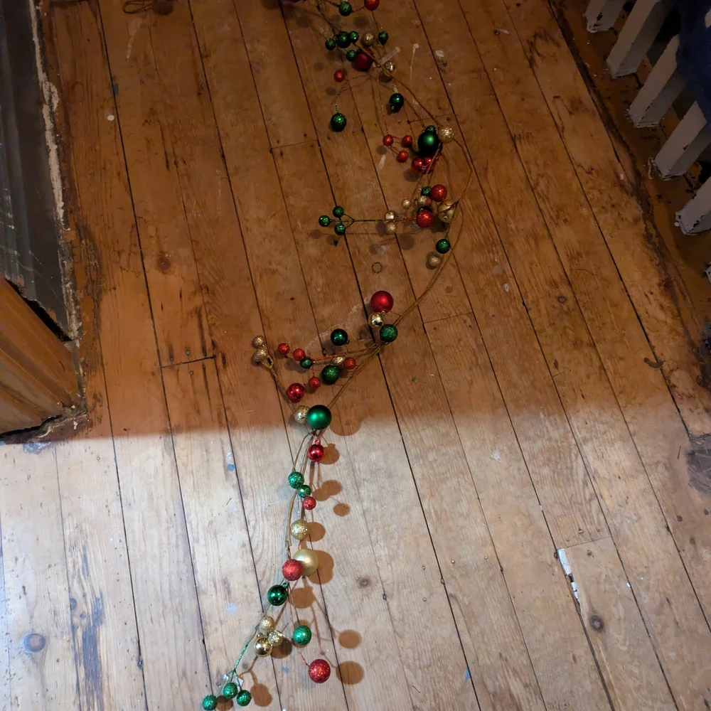 Holiday Ornament Garland - Red, Green, Gold